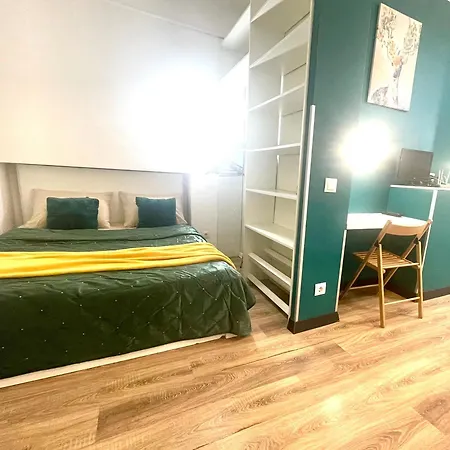 в центрі старого львова Apartment