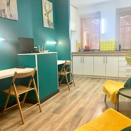 в центрі старого львова Apartment
