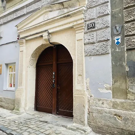 вірменська 30-апартаменти в центрі старого львова Lwów